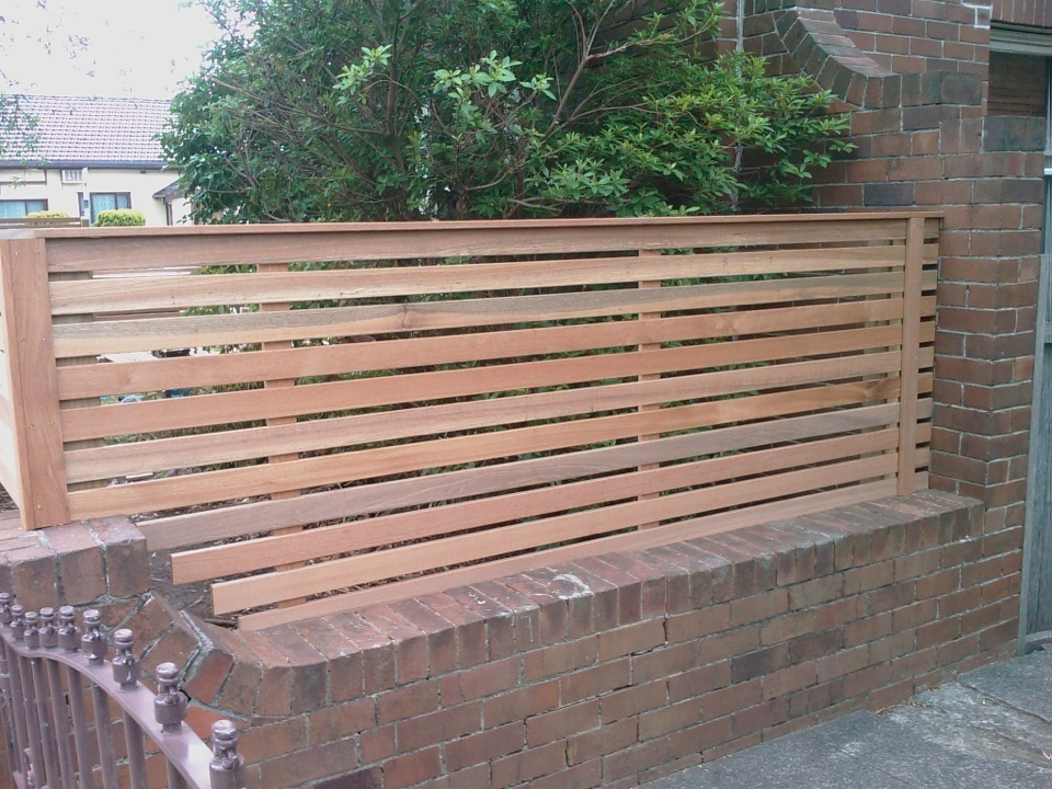 #nivoslider-215-caption-12